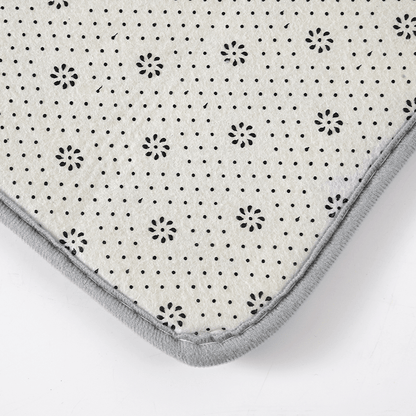 Non-slip and ultra-absorbent bath mat